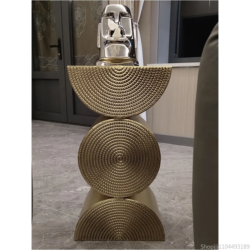 

Nordic MetalWheat Inspired Accent Table Movable End Table for Small Spaces Minimalist Bedside Table with Luxe Finish