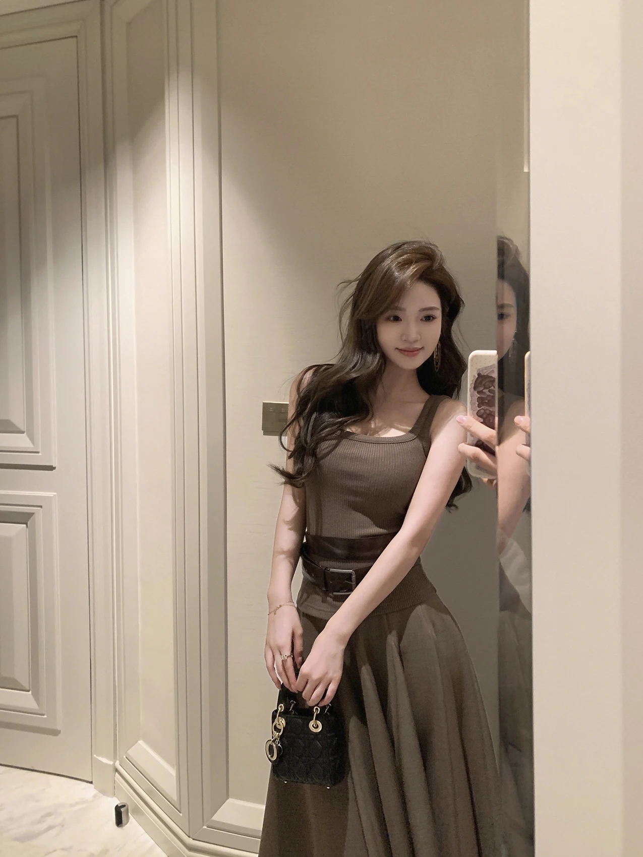 Middletone Luxury K…