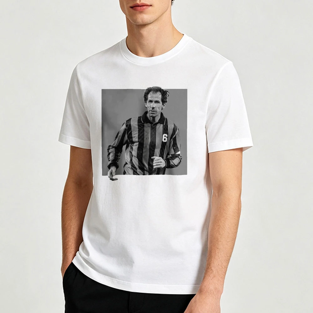 Franco Baresi Vintage Grey Square Monochrome Portrait Print Men White T Shirt Retro Italian Defender Icon Graphic Tee