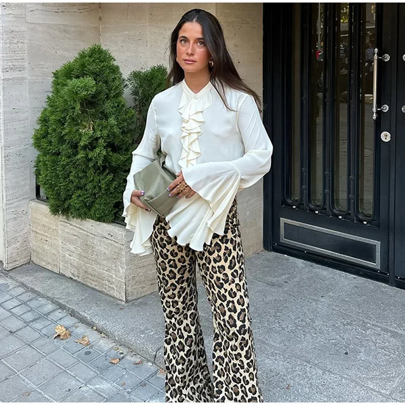 Camicie da donna con maniche svasate Ruffer Solido chiffon con scollo a V monopetto Top femminile 2025 Moda primaverile Elegante Lady Outwears