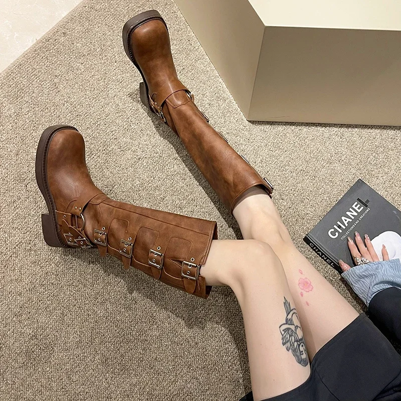 

New High Quality Wasteland Style Vintage T Barrel Western Boots for Women Black Belt Straps Boot Shoes Brown Platform Shoes