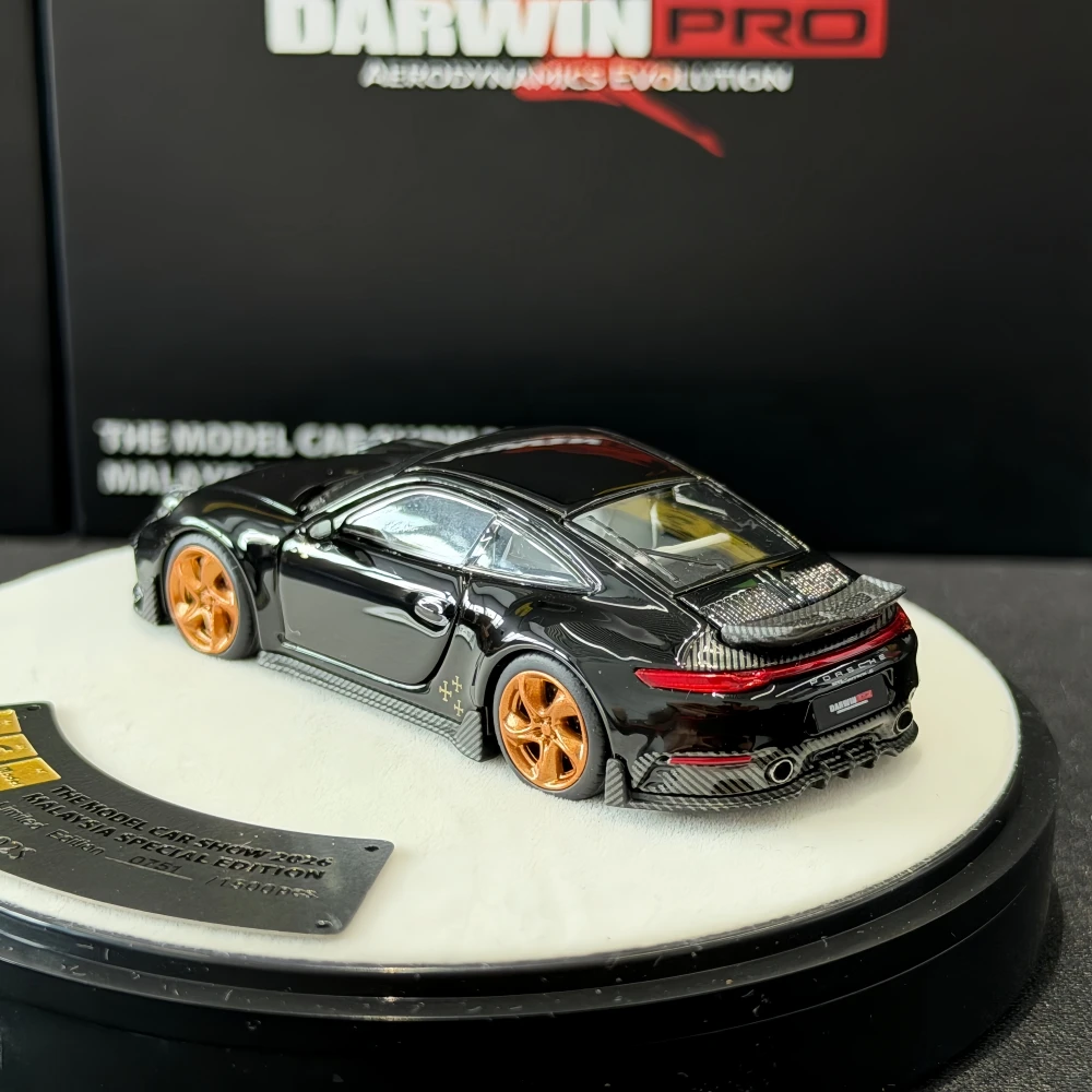PGM 1:64 Chopin DarwinPRO 992S Diecast Model Car view 4