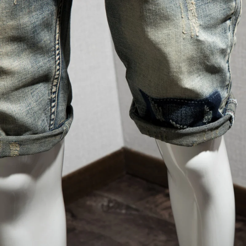 2024New Retro Biker's Denim Shorts Men's Nostalgic Hole & Patch Slim Fit Straight Trend Personality Summer Pirate Shorts