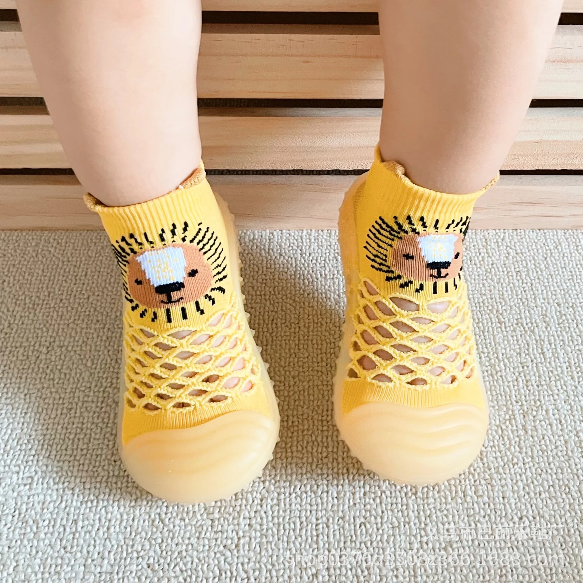 Kinderen Peuter Sokken Mesh Ademende Anti-Slip Schoenen Baby Peuter Meisjes Antislip Vloer Sokken Baby Cartoon Indoor Sneakers