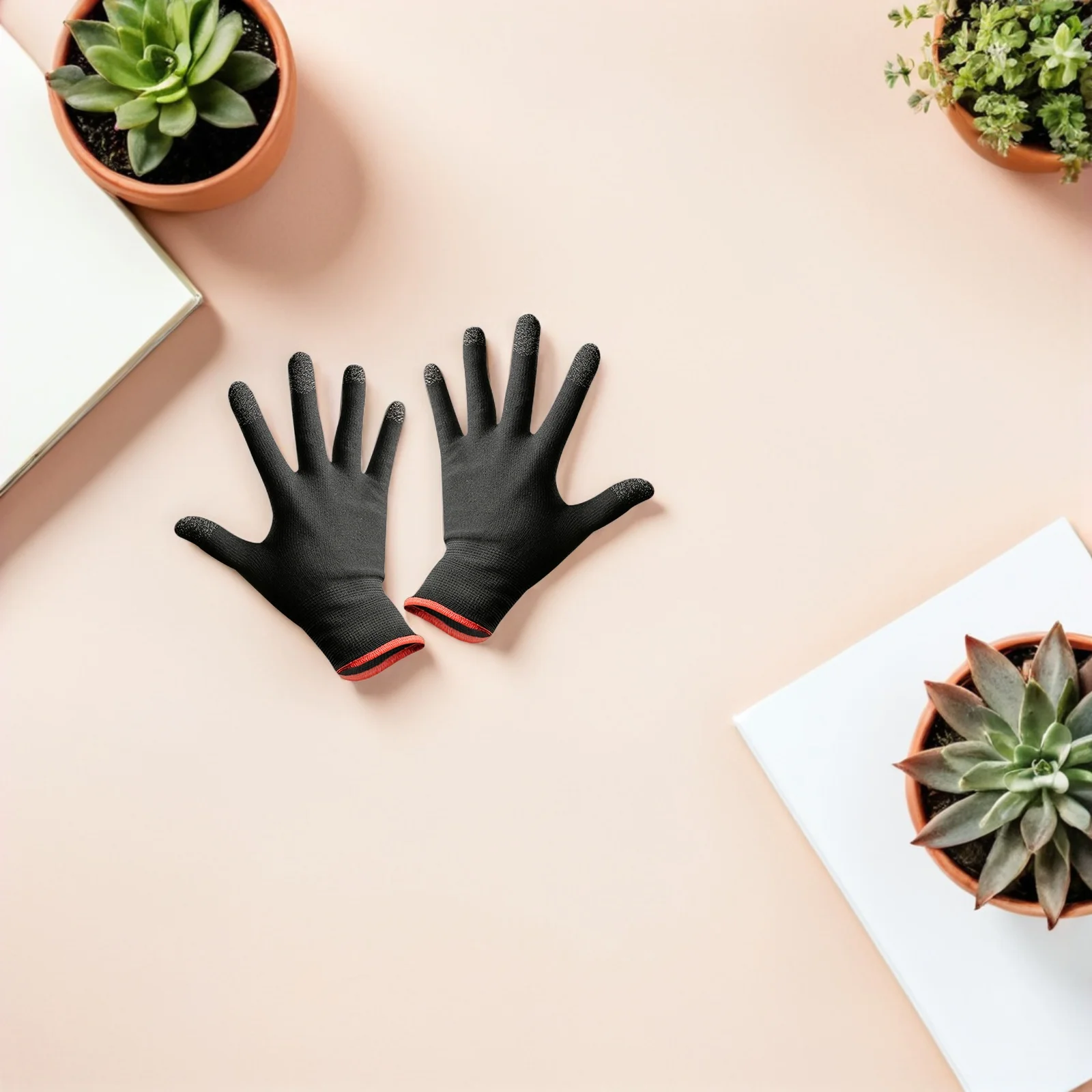 

Touchscreen Game Gloves Smartphones Climbing Elastic Sweat Proof Non Slip Comfortable Fits Palm Perfectly Glove