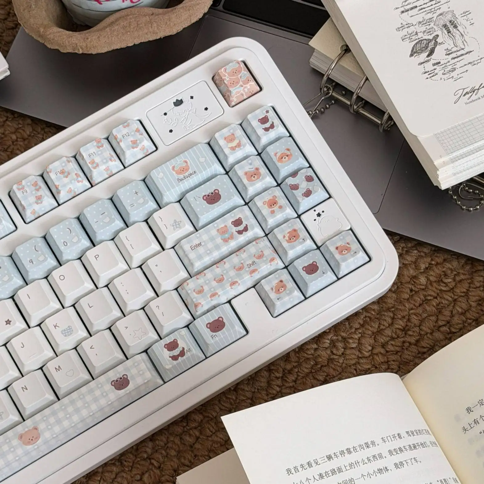 MAIMOOO Creamy Little Bear Keycap Cherry Profile PBT Thermal Sublimation Custom Blue White Cute Keycaps for Mechanical Keyboard