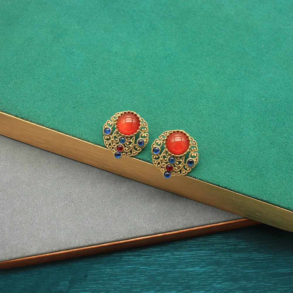 Medieval Style Retro Red Agate Earrings Heavy Industry Distressed Elegantcut Out Earrings