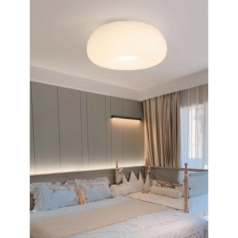 Full spectrum ceiling lamp Nordic simple modern cream wind girl room warm and romantic master bedroom dining room chandelier