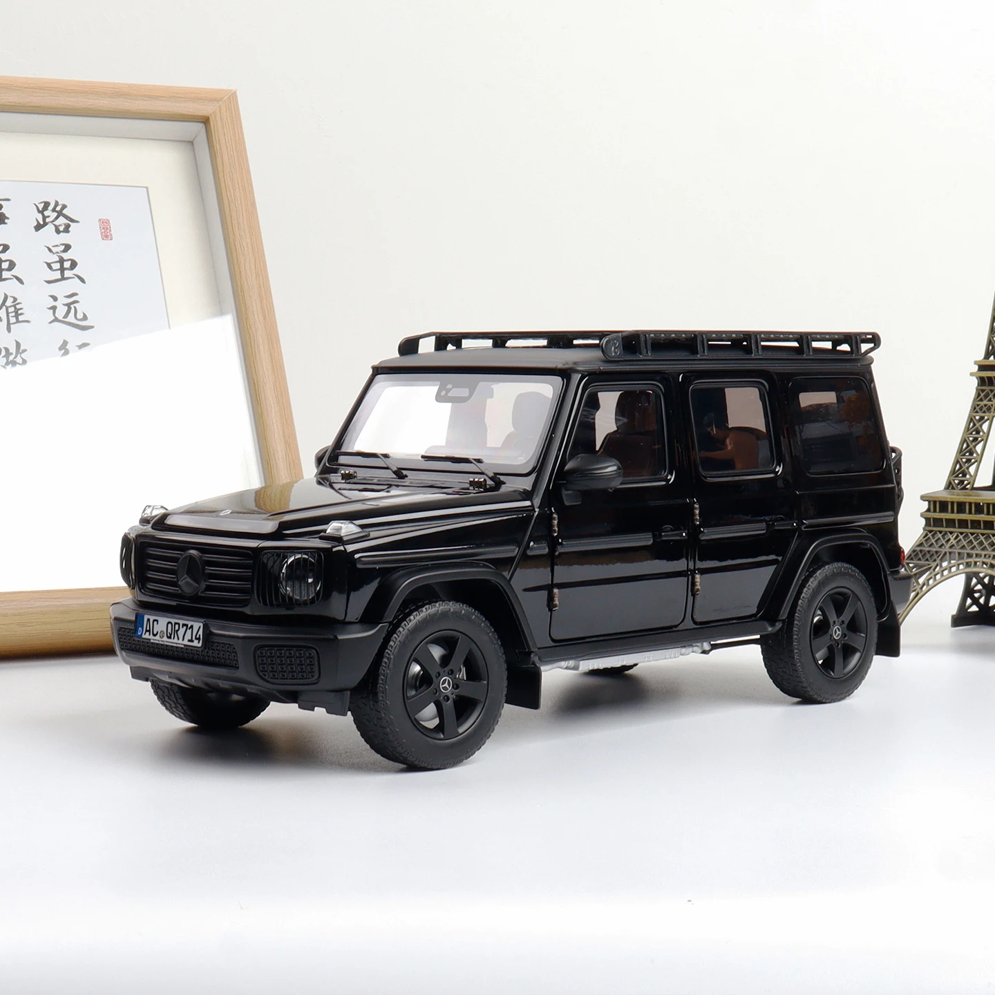 Norev 1:18 Mercedes-Benz G500 Diecast Metal Car Model