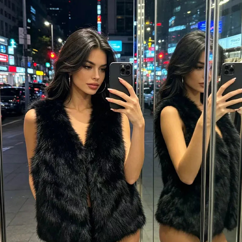 KIDCRKJ Women's Short V-Neck Faux Fur Jacket Vest Warm 3D Fur Pattern No Brand Commuter Style Cotton Whole Skin Patchwork