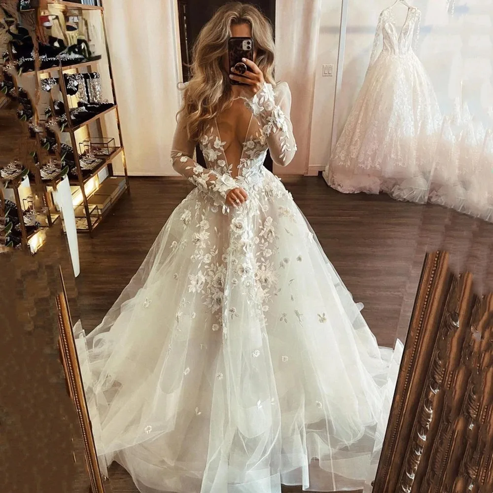 

Sexy Deep V-Neck A Line Wedding Dresses Lace Appliques Long Sleeves Flowers Floor Length Bridal Gown Boho Vestido De Novia