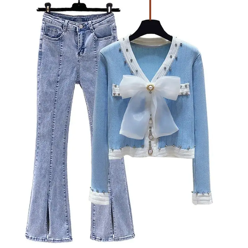 Autumn and Winter New Women's Set V-neck Elastic Knitted Sweater+High Waist Slimming Fashion Jeans Two Piece Set