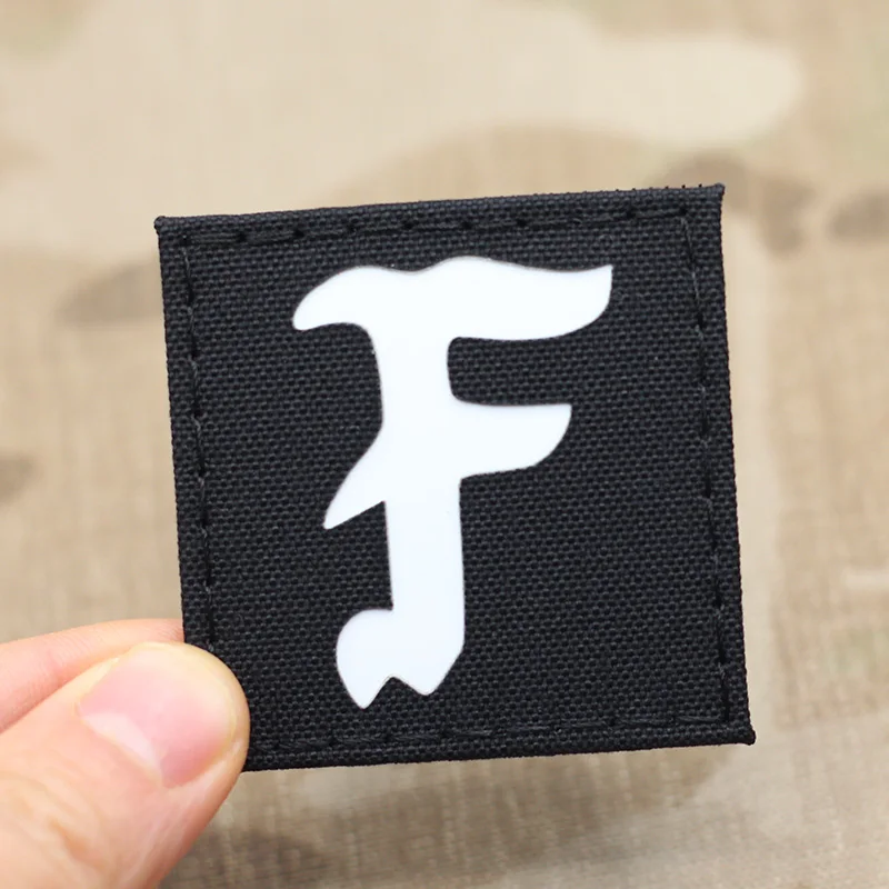 実物 Forward Observations Group F PATCH Forward Observations Group FOG Multicam F Patch Velcro 1.5inch