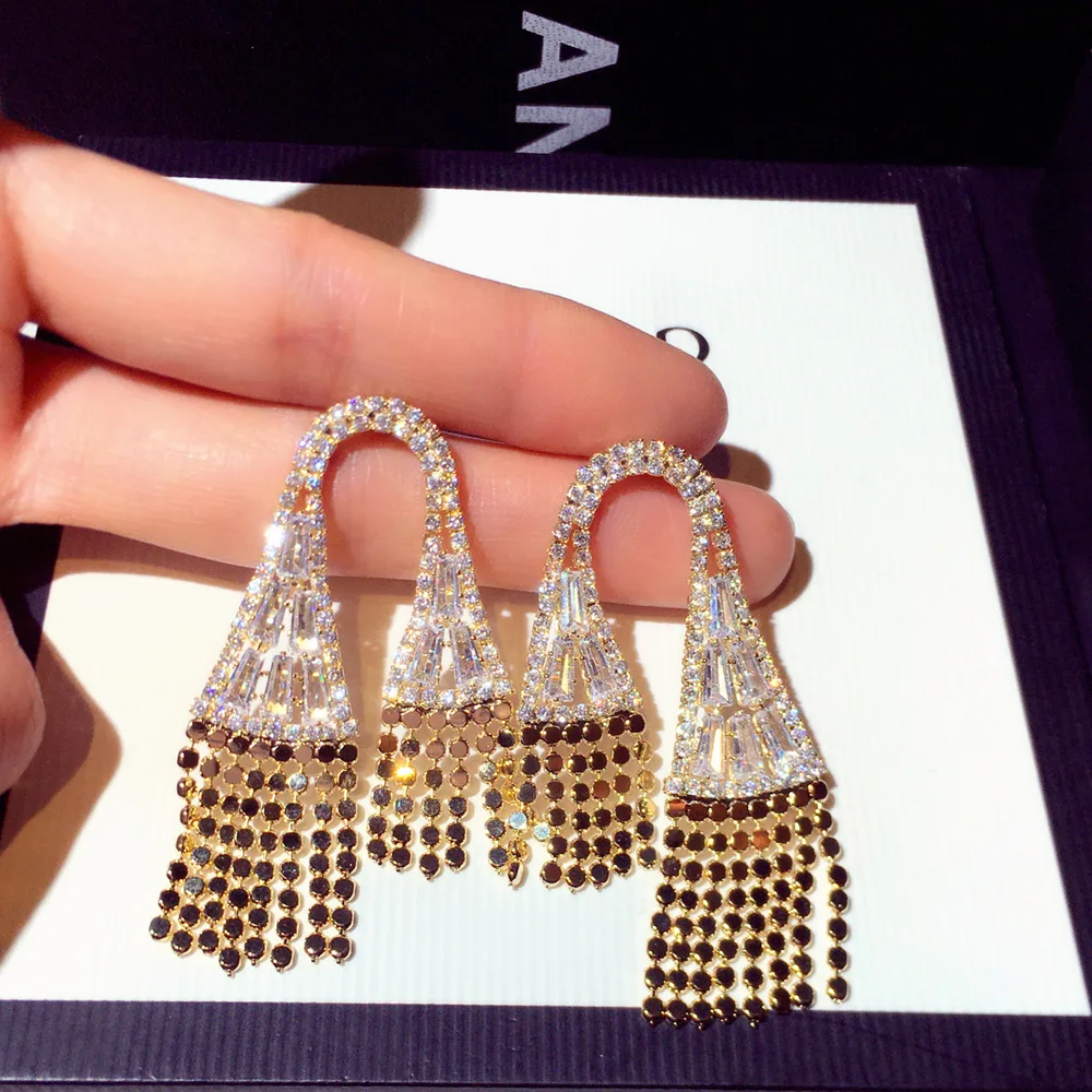 

Earrins Tassel Design Sense Love Mermaid Pearl Earring Temperament Trend Daily Versatile Simple Earring female Jewelry Wholesale