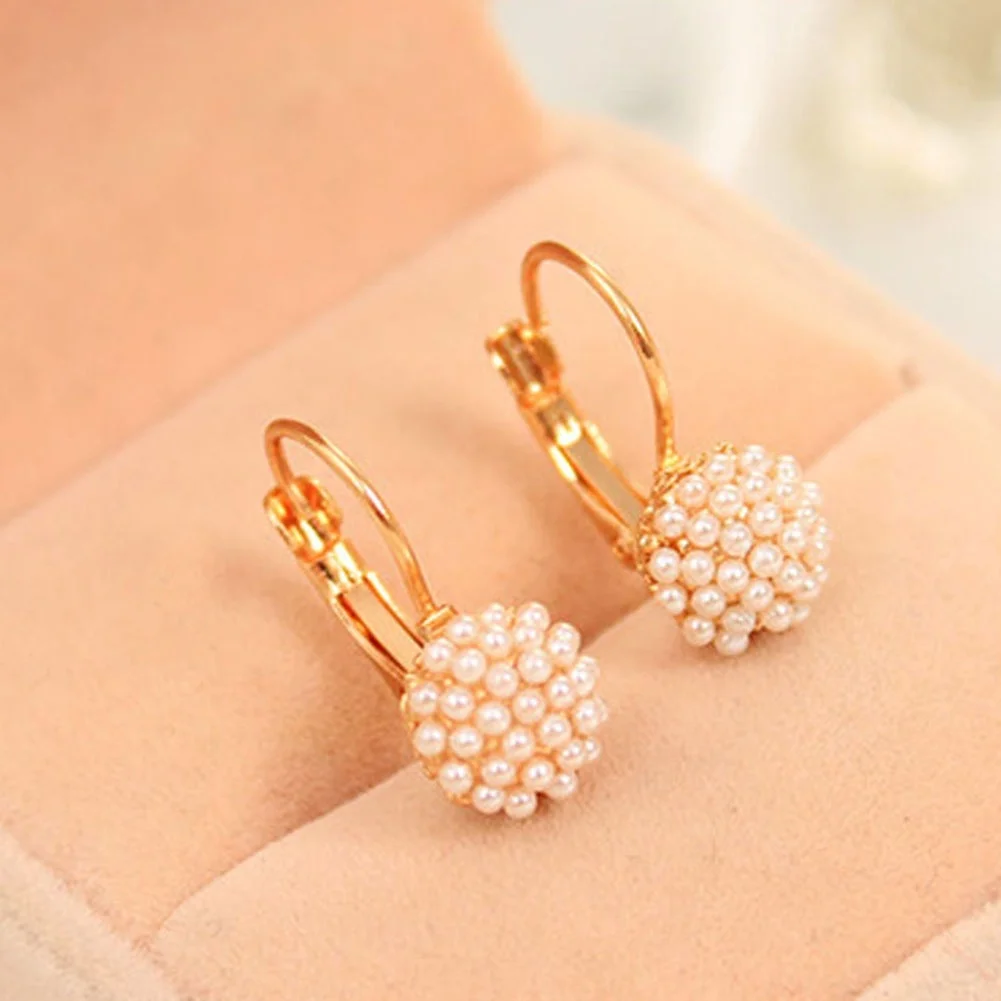 Accessories for Women Sweet Imitation Pearl Leverback Earrings for Women Beads Hoop Wedding Earring Jewelry Valentine Day Gift