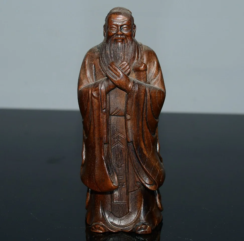 

6"Tibetan Temple Collection Old Boxwood Hand-carved Confucius Statue of Saint Confucian thinkers Worship Hall Town house