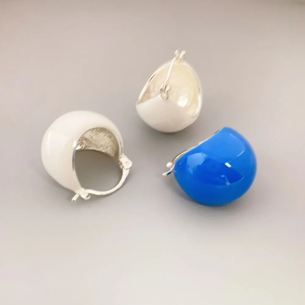 

2026 New Year Fashion Hemispheric Enamel Glaze Dripping Oil Classic Versatile Personalized Earrings Temperament Hoop for Women