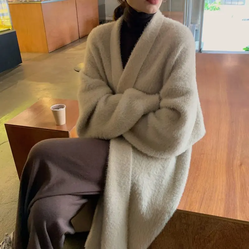 

Lazy and Casual Mid-length Knitted Jacket Elegant and Casual Imitation Mink Knitted Cardigan Fashionable Sweater Jacket