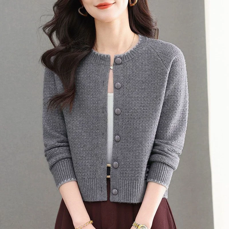 Fashion New Good-looking Women's Spring New Round Neck Knitted Cardigan New Red Sweater for Little People