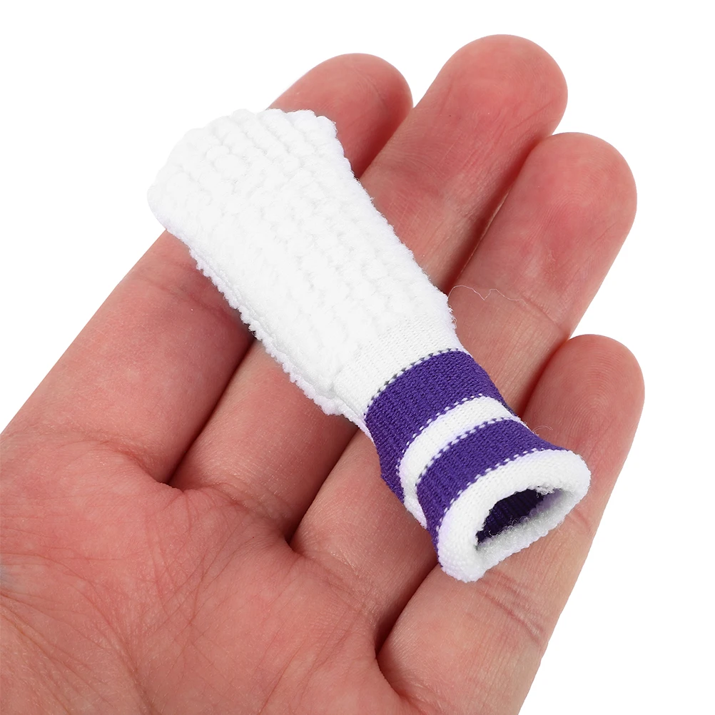 

3Pcs Durable Finger Toothbrush Soft Pet Teeth Cleaning Oral Care Brush for Cats Dogs Small Dogs Brushes for Pets