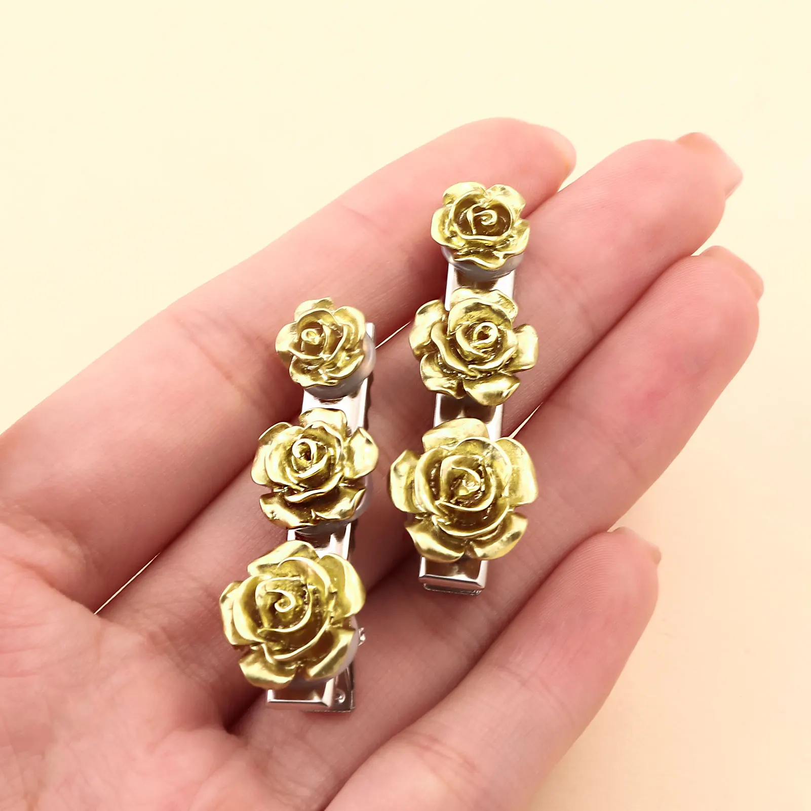 The Apothecary Diaries Cute MaoMao Hair Clip Gold Rose Hair Accessory Love Token Hairpin Anime Cosplay Props Hair Decorate Gift