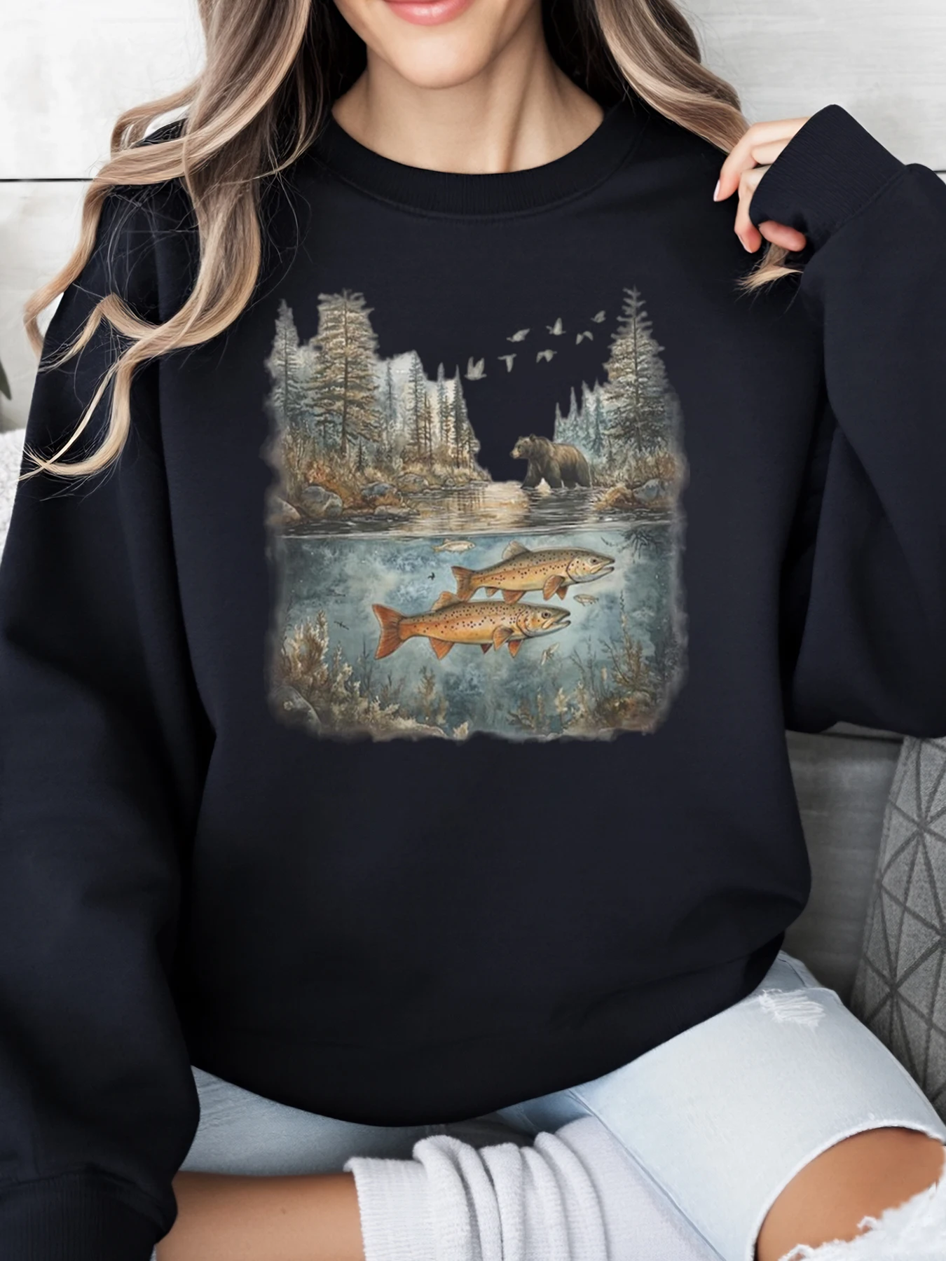

Fish and Bear Forest Scene Print Sweatshirt Halloween Women's Casual Outdoor Wear Black Plus-Size