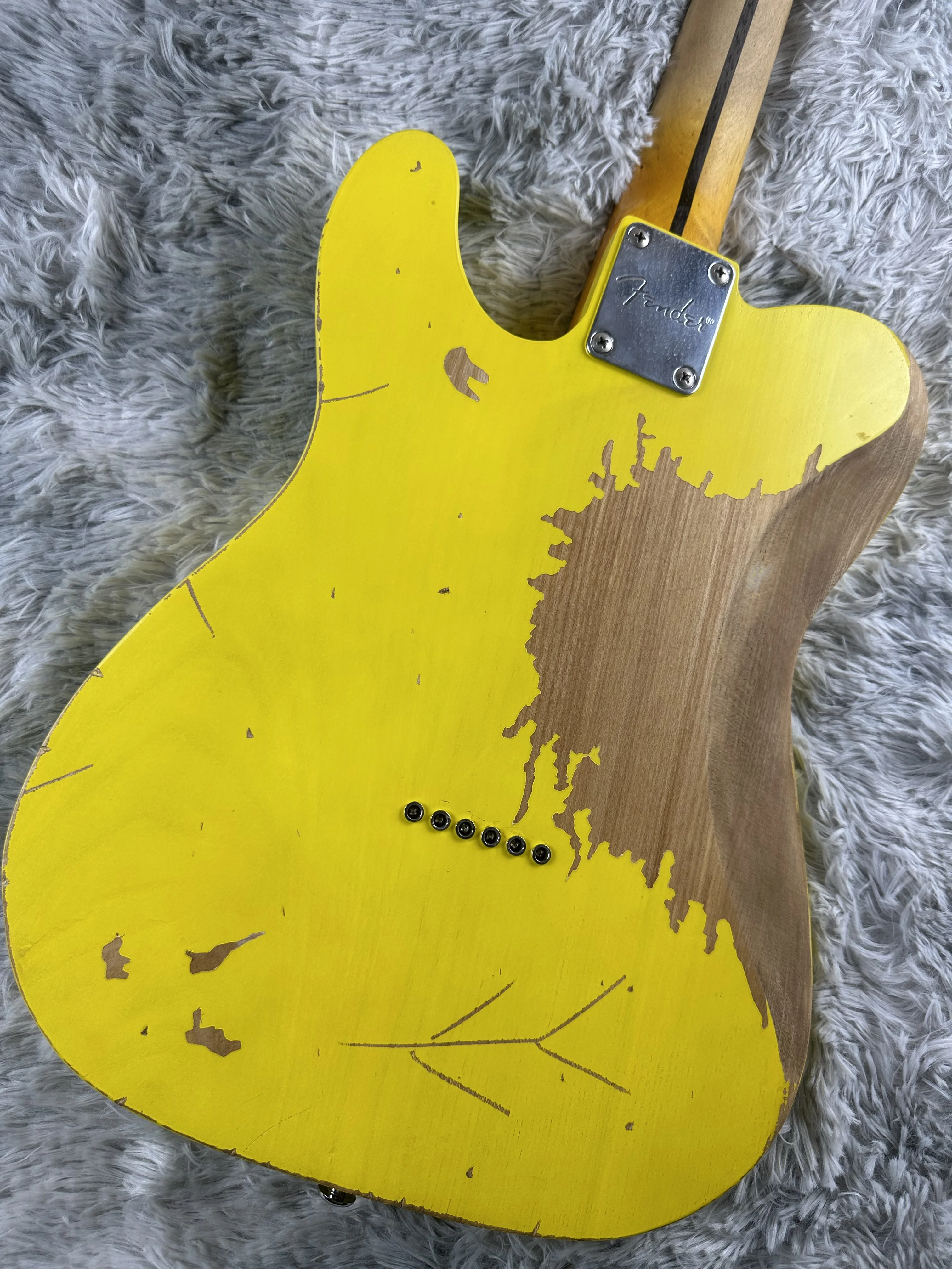 Tailai electric guitar, distressed body, alder body, Milk yellow, quick shipping included