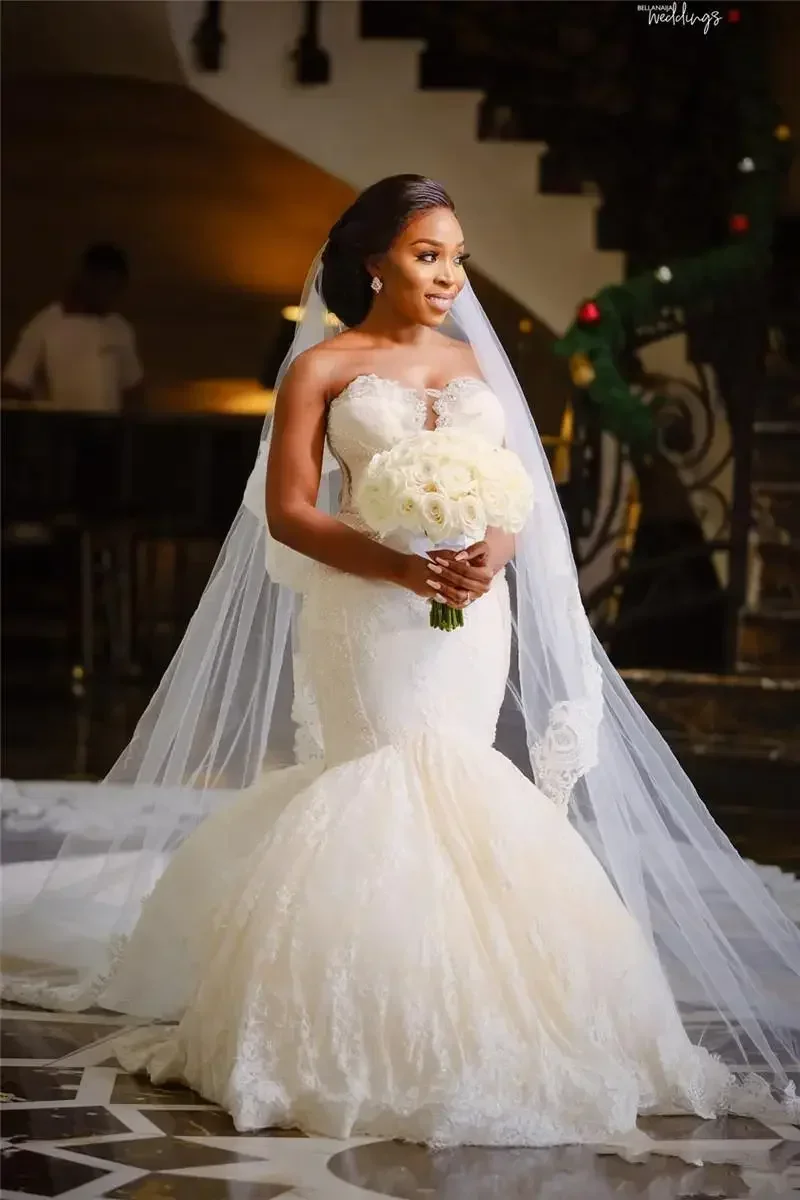 Abiti da sposa a sirena personalizzati Abito da sposa con perline su misura in cristallo africano con scollo a cuore vintage taglie forti