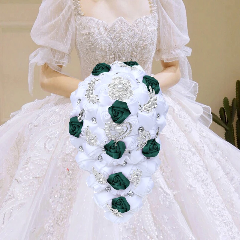 

Hot Selling Green waterfall Wedding Bouquets