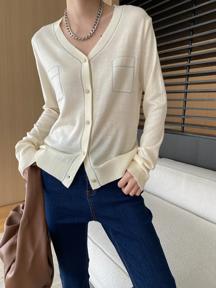 Spring and Autumn Women\'s Casual Solid Color V-neck Long Sleeve Cardigan Sweater