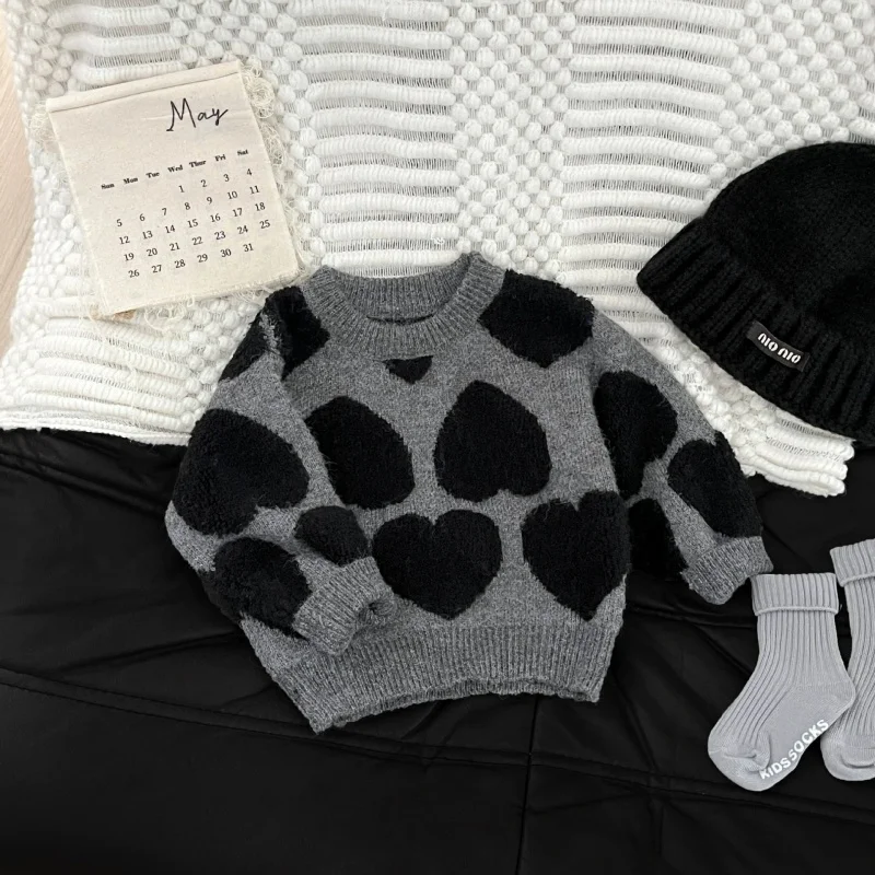 Warmer Pullover für Jungen und Mädchen, Oberteil für Kinder, 2025, Winter-Herz, beige, koreanische Strickwaren, Baby-verdicktes Oberteil, 0–4 Jahre alte Kinderkleidung