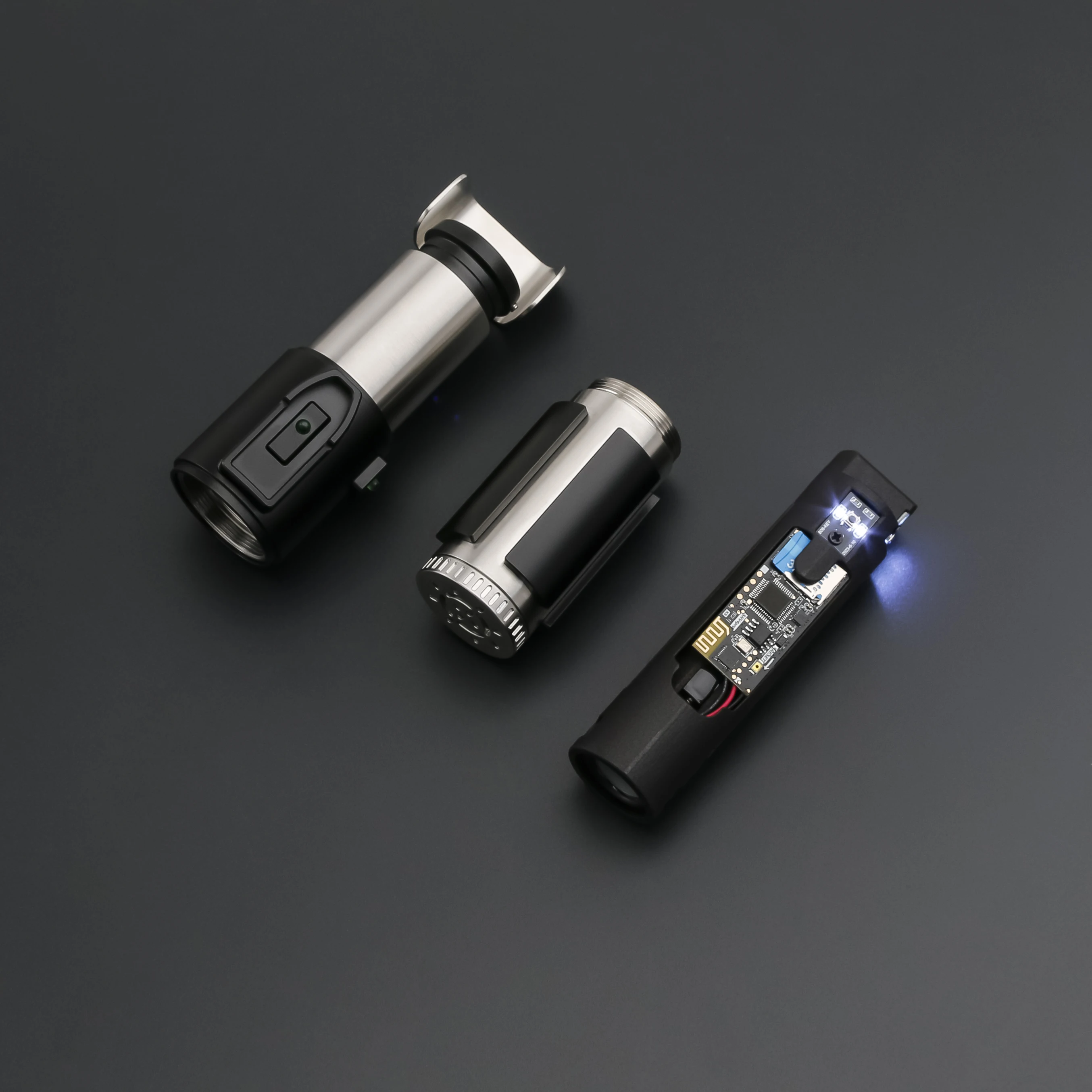 TXQSABER طبق الاصل يودا ليتسبر نيو بكسل بروفي الناسف شوتو المعادن هيلت Led قطاع شفرة ماستر جيدي الليزر السيف الاطفال اللعب