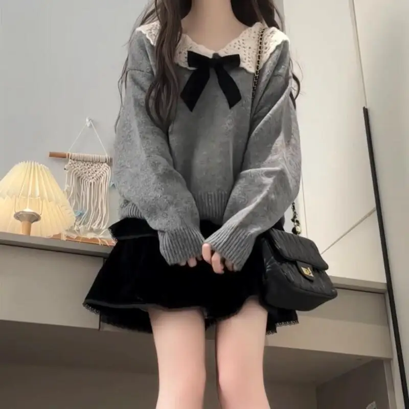 2026 Autumn Winter New Fashion Western Style Sweet Design Wearing Doll Neck Knitted Sweater Gentle Aging Lazy Style Knitted Tops