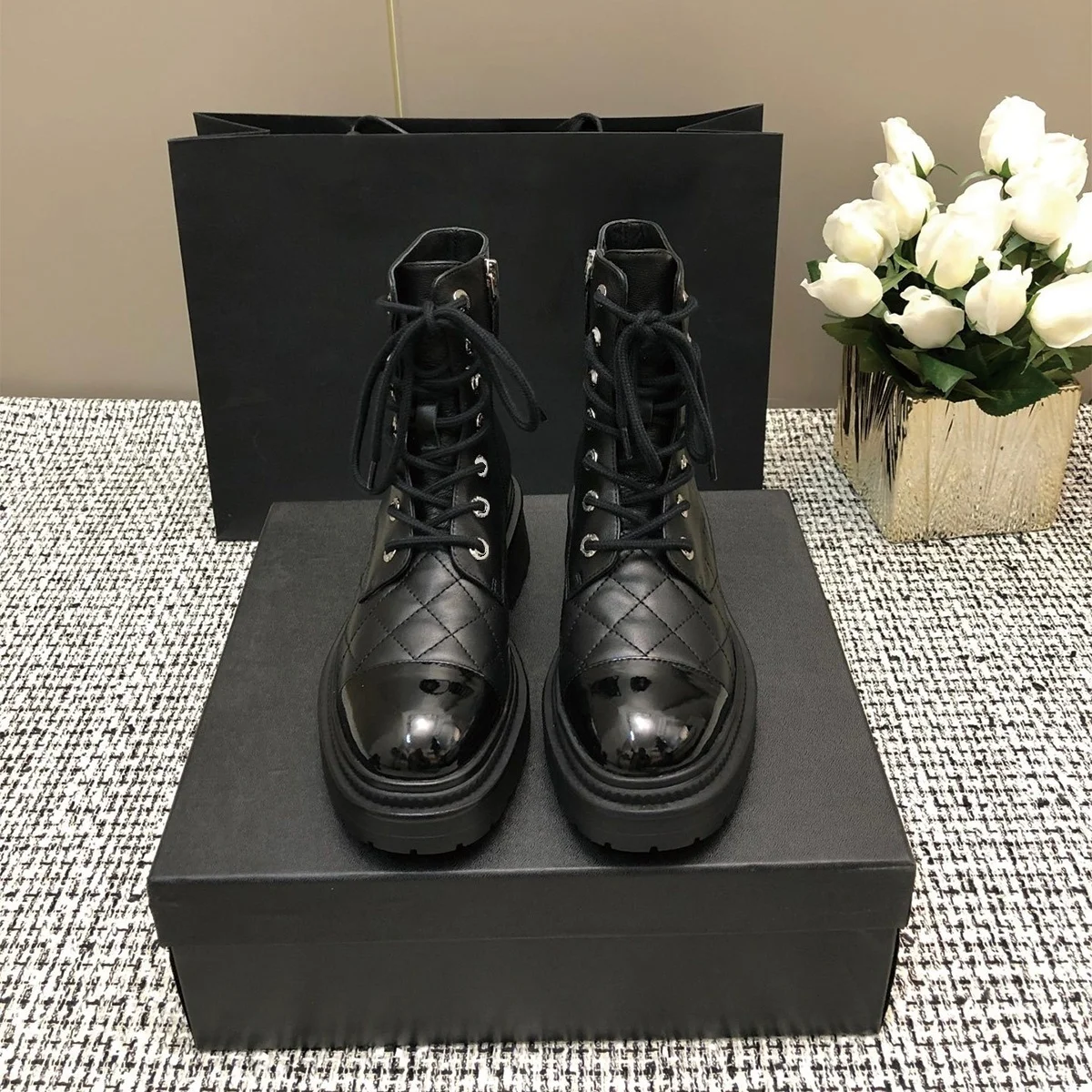 2026 High Quality Winter women shoes round toe lace‑up ankle boots chunky platform versatile casual outdoor footwear ch25080560