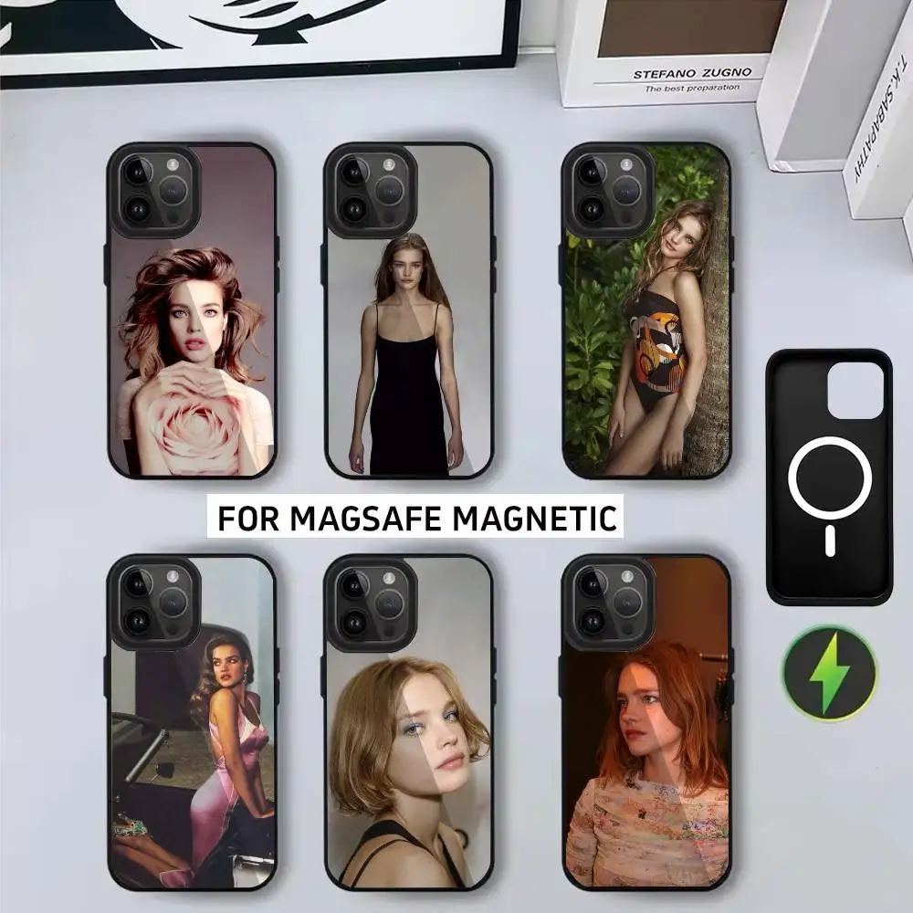 

Sweetgirl N-Natalia V-Vodianova Phone Case For iPhone17,16,15,14,13,12,11 Plus,Pro Max Magnetic For Magsafe Wireless Charging
