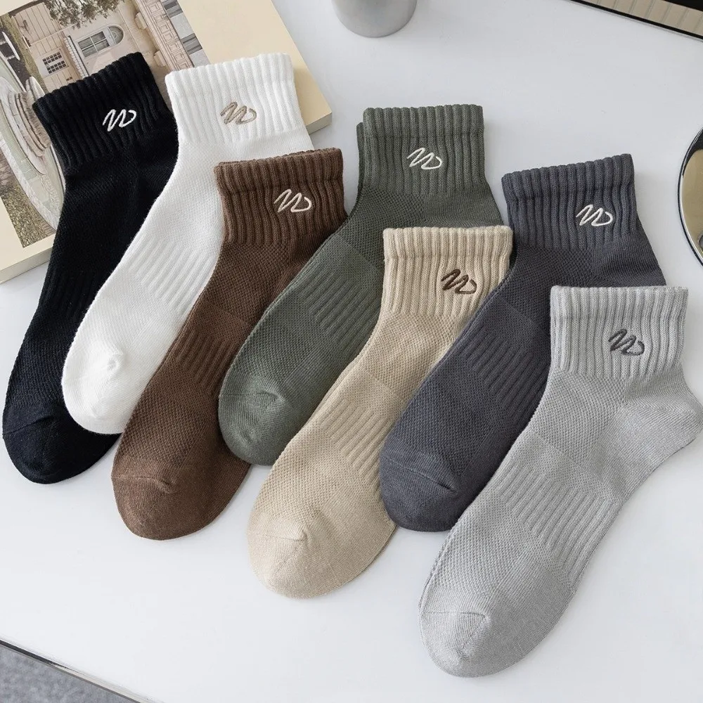 

7pairs Soft Solid Color Boy Socks Short Tube EUR 37-44 Embroidery Socks Hosiery Breathable Men Socks Male