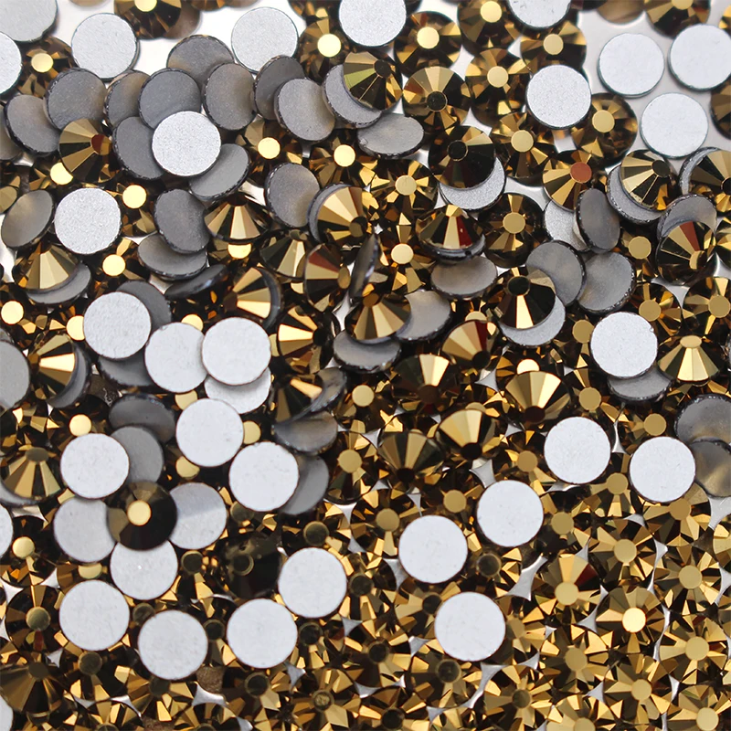 Top quality Aurum golden hematite color Flat back non hotfix rhinestones Super shiny crystal Machine cut nail strass beads