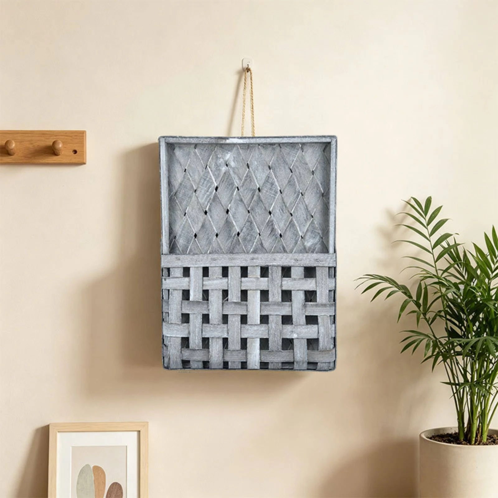 Handcrafted Woven Wall Basket Wall Mounted Storage Organizer for Tidy Home Entryways and Kitchens
