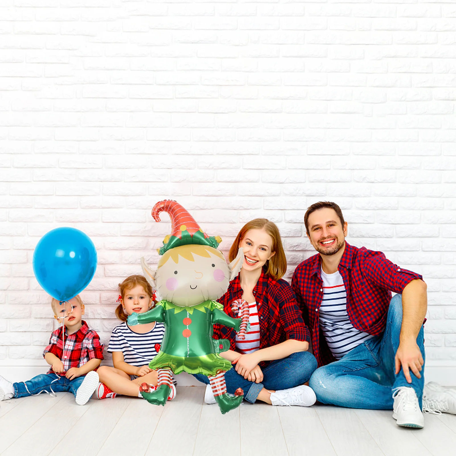 

5Pcs Christmas Foil Balloons Aluminum Material Easy to Apply Party Accessories Perfect Photo Prop and Decoration