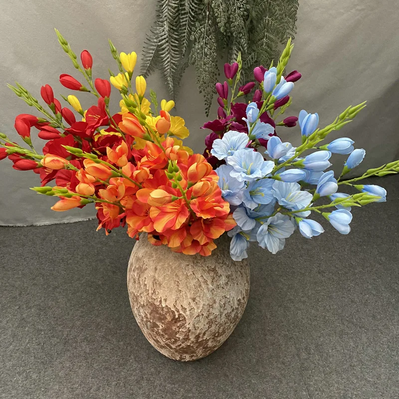 Lote de 4 Flores Artificiales de Gladiolo de Seda con 5 Ramas para Decoración del Hogar, Flores Artificiales de Clivia para Decoración de Bodas, Ramo Floral para Fiestas