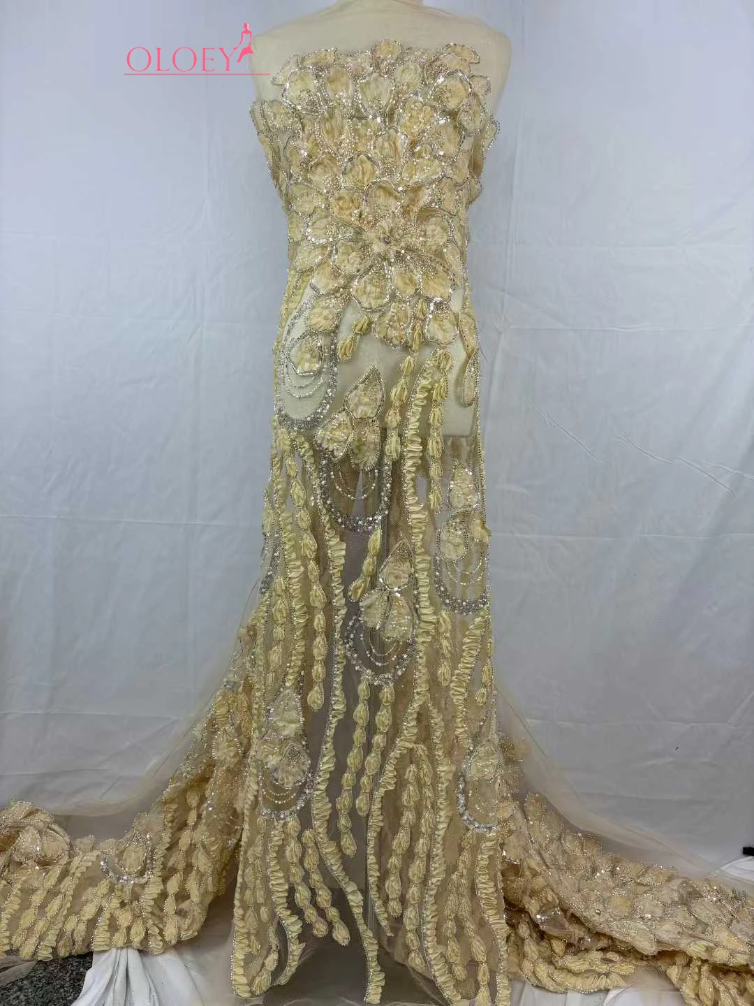 

OLOEY African 3D Embroidered Lace Fabric 2026 Hot Seller in Nigeria Luxury Sequined Beaded Lace Fabric for Women's Party Dresse