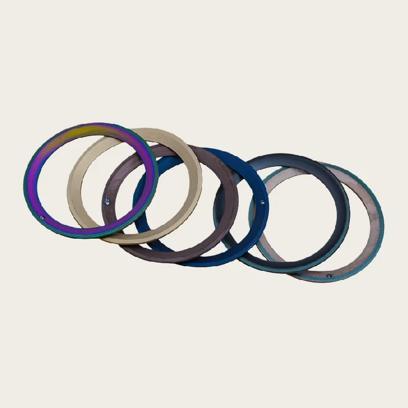 38mm * 30.7mm matte curved ceramic bezel can be paired with the NH35 and NH36 men's watch parts for refurbishment.