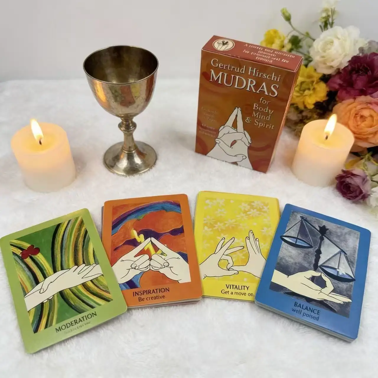 Mudras para Cuerpo, Mente y Espíritu, 68 Tarjetas de Mudras para Práctica de Yoga, El Práctico Curso de Yoga, Mazo de Cartas de Tarot y Oráculo