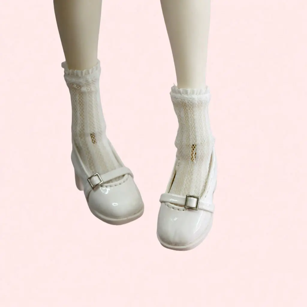 1/4 Bjd Doll Mini Shoes Fashion Bright Leather High Heels Inner Length 5.6Cm * 2.4Cm Bjd Doll Mini Shoes Accessories No Doll