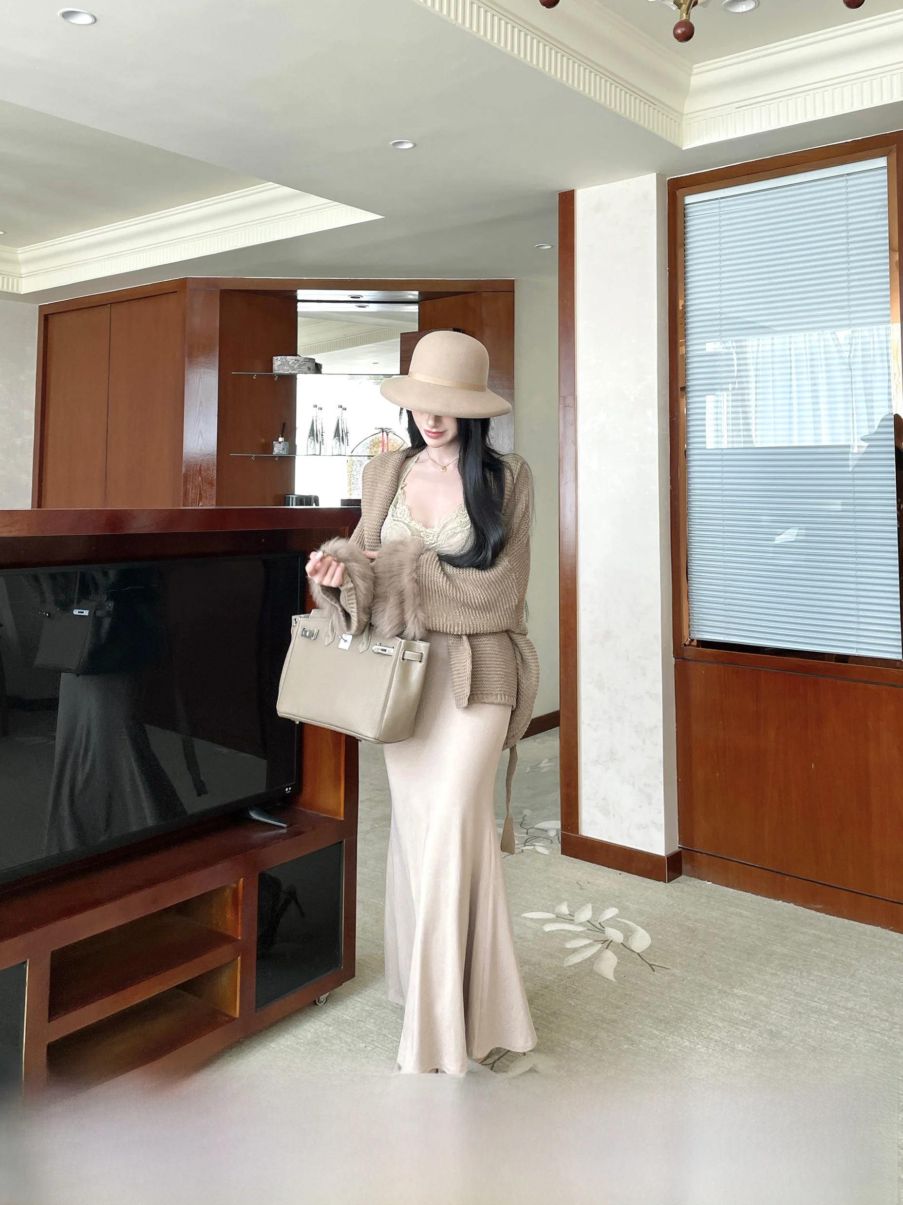 

Women's Knitted Lace Patchwork Bodycon Long Dr Svel Waist-Cinched Spring Autumn Season Dustdip Club Faion Design