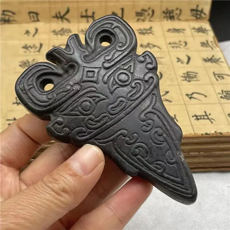 

Chinese Hongshan culture black magnet black meteorite collection ancient jade old jade vintage jade wear brand piece