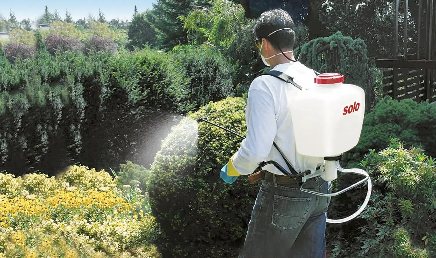 4-Gallon Backpack Sprayer with 90 PSI Pressure, Adjustable Nozzles for Garden and Farm Use