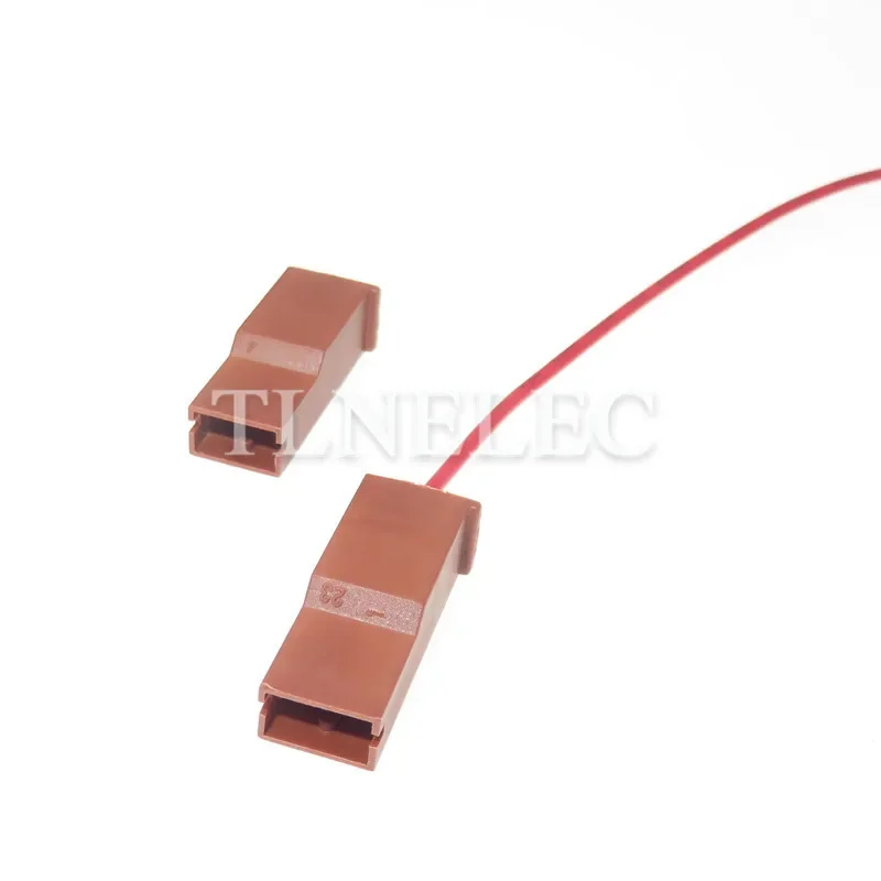 1 Pin Way 6.3mm Car Wiring Socket With Terminal Automotive Large Current Connector With Wires 171809-1