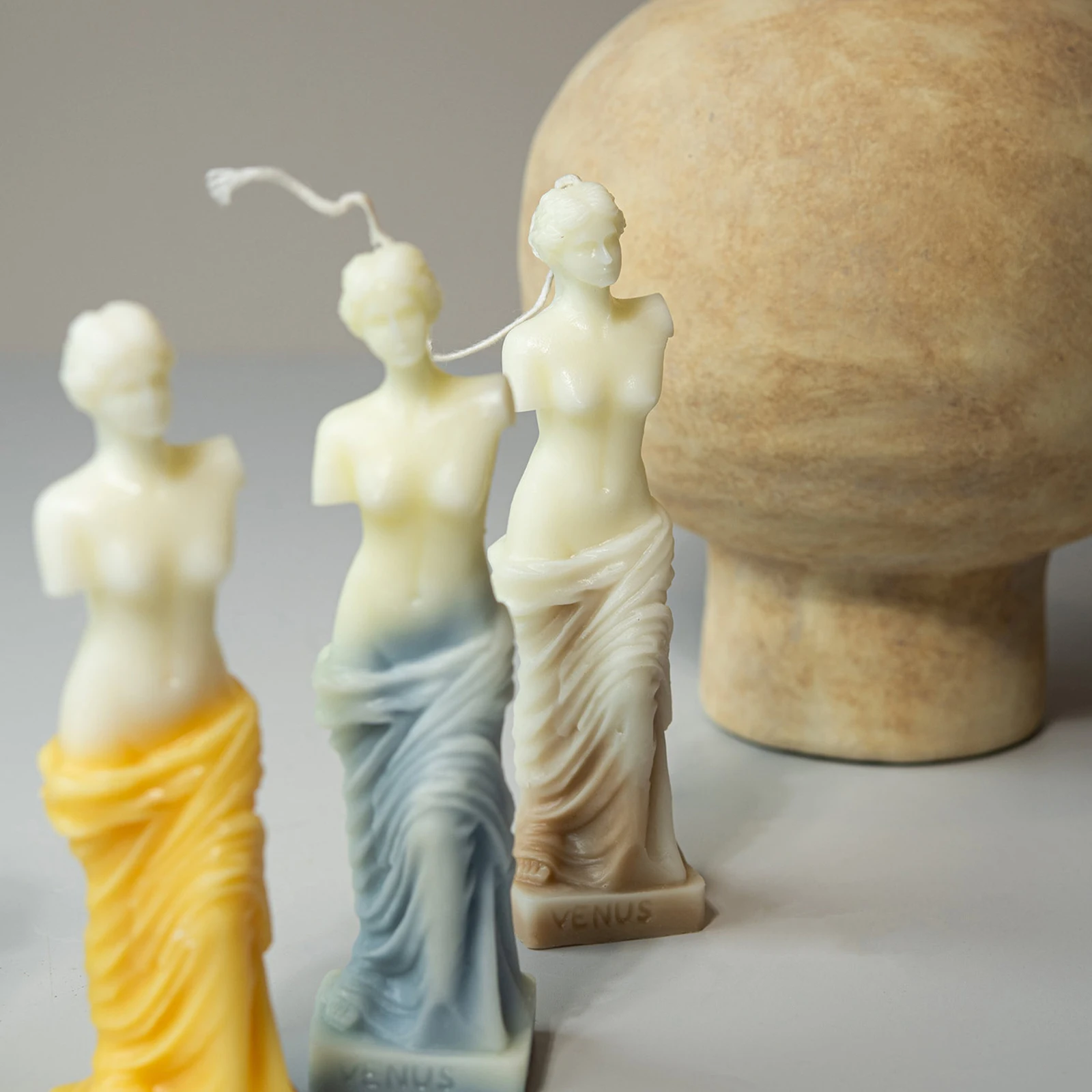 Hot Sale 1PC Venus Goddess Smokeless Soy Wax Candle - Romantic Valentine's Wedding Party Favor Home Desktop Decor