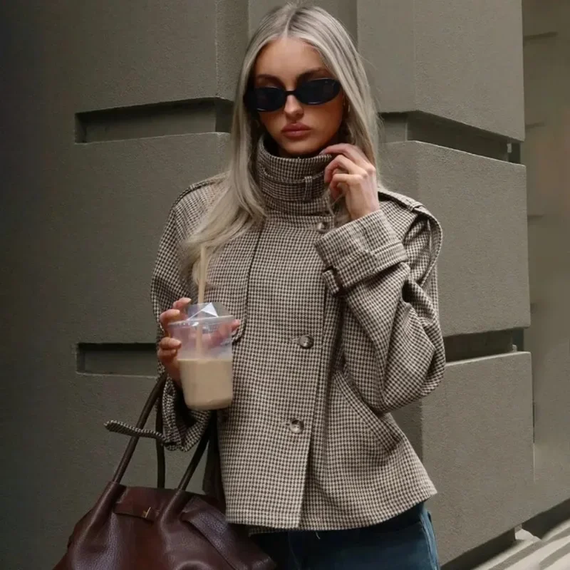 

Autumn Winter Women Jacket Vintage Plaid Fashion Stand Collar Button-Up Coats New Streetwear Commuter Female Outerwear